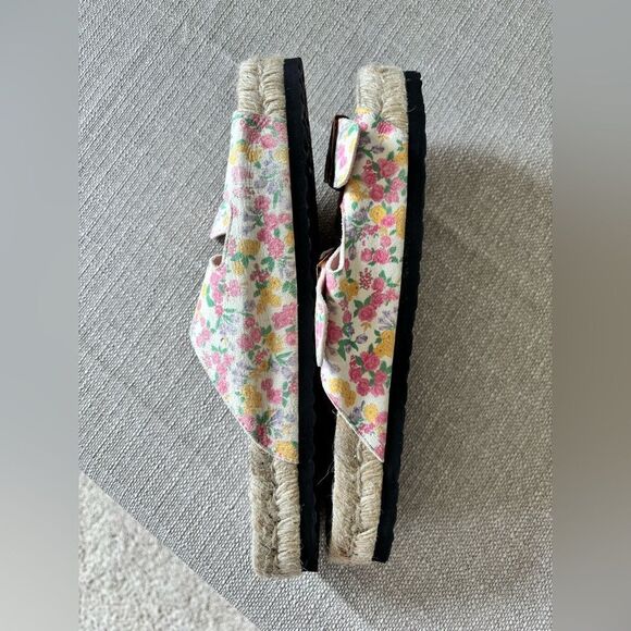 LoveShackFancy x Manebí Nordic Floral Leather Espadrille Slides✨ - Picture 6 of 12